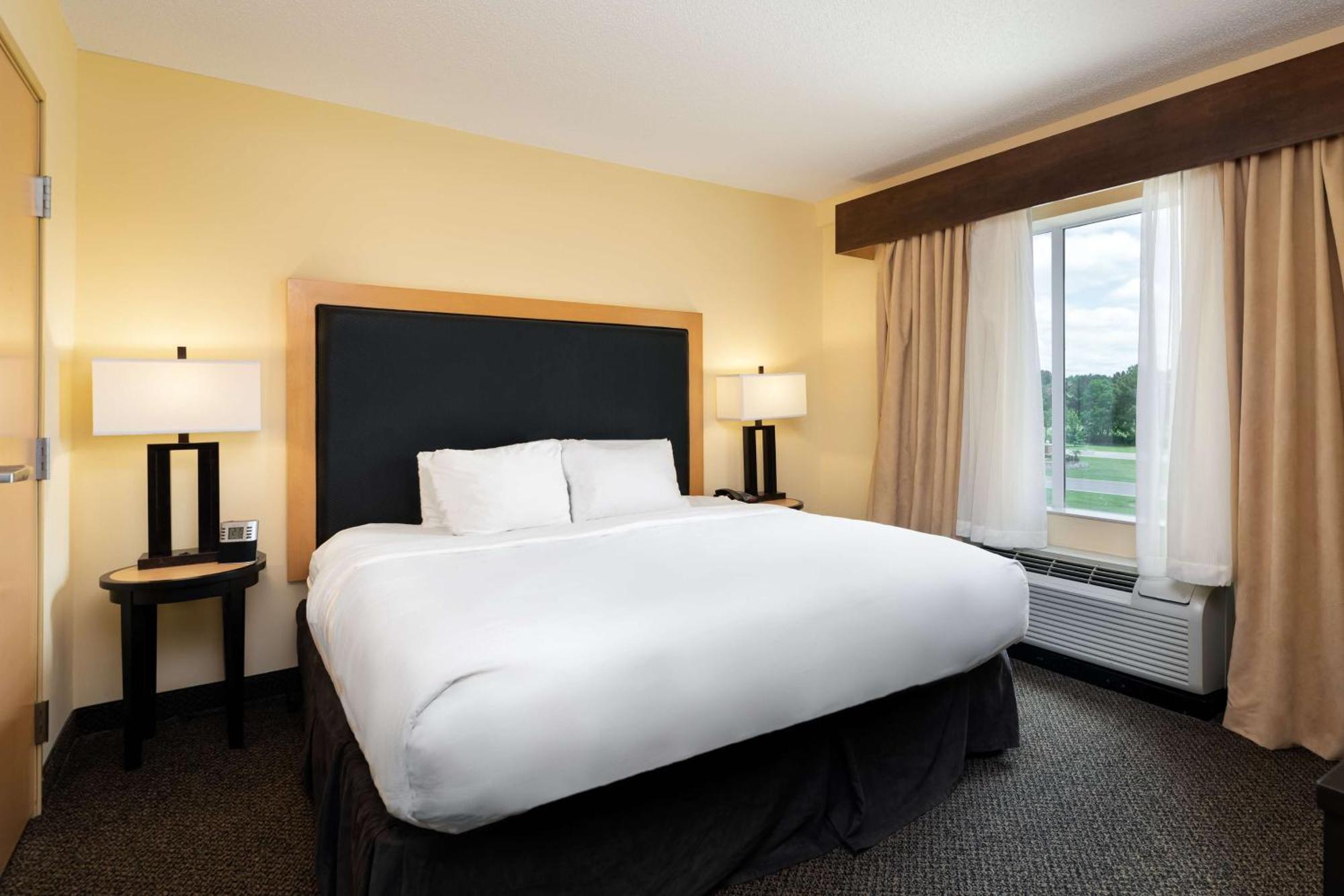 Doubletree By Hilton Hotel Savannah Airport Eksteriør bilde